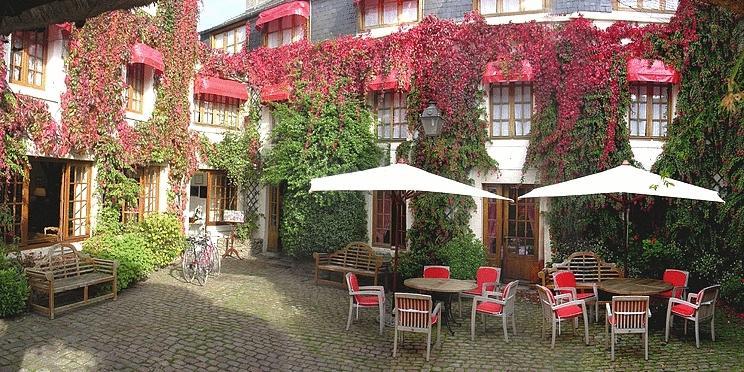Logis Hotel Les Fuchsias Saint-Vaast-la-Hougue Ngoại thất bức ảnh